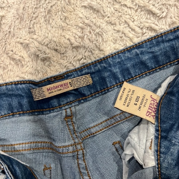 HWY jeans size 9 - Picture 4 of 5
